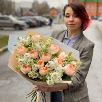 Букет * БЕЛАЯ СИРЕНЬ и розы *