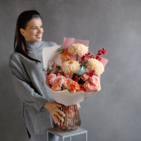 Букет с хризантемами и розами НЕЖНЫЙ ЦИТРУС