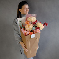 Букет с хризантемами и розами НЕЖНЫЙ ЦИТРУС