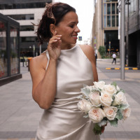 Букет невесты из роз с зеленью СЕРЕБРО