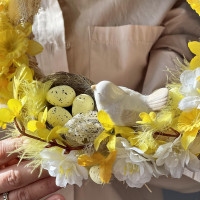 Интерьерный пасхальный венок лимонный с птицей, 28 см