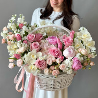 Корзина цветов ПУДРОВЫЙ НЕКТАР *