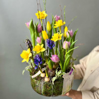 Весенний букет в вазе,  ароматный микс