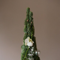 Авторская елочка ХРУСТАЛЬ с живыми орхидеями