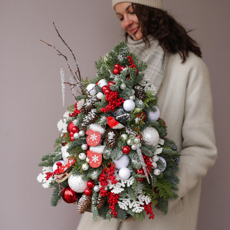 Рождественская ЕЛОЧКА СНЕГИРИ, живая хвоя - 50 см