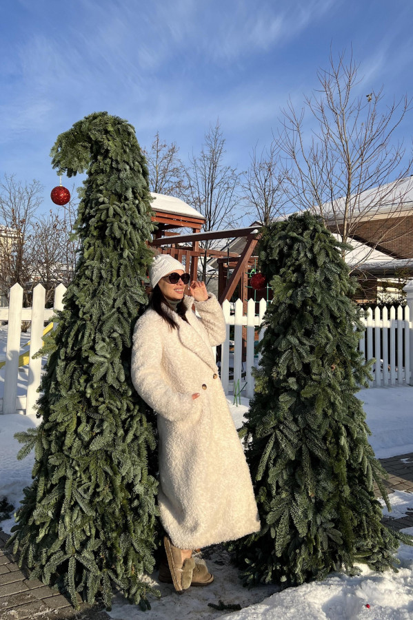 Елка с оформлением ЯГОДНАЯ 1,7 м