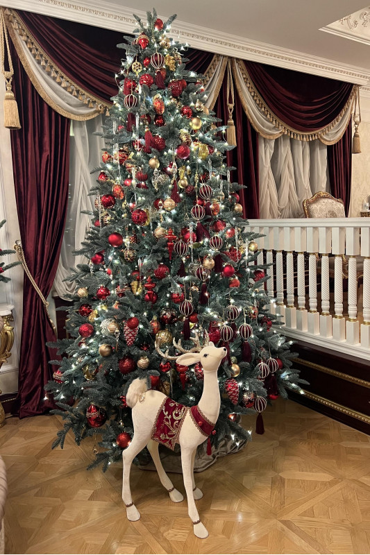 Елка с оформлением КРАСНЫЙ БАРХАТ, 2,5 м