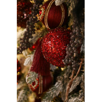 Елка с оформлением ВОДОПАД