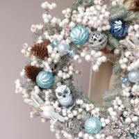 Венок БИРЮЗА, 52 см