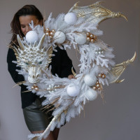 Эффектный венок БЕЛЫЙ ДРАКОН 2024