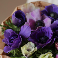 Букет ВЕСЕННИЕ АНЕМОНЫ, 15шт, 33х32, цвета в асс.