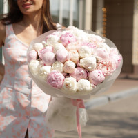 Букет * ПИОНОВ ПЛОМБИР * 35 шт.