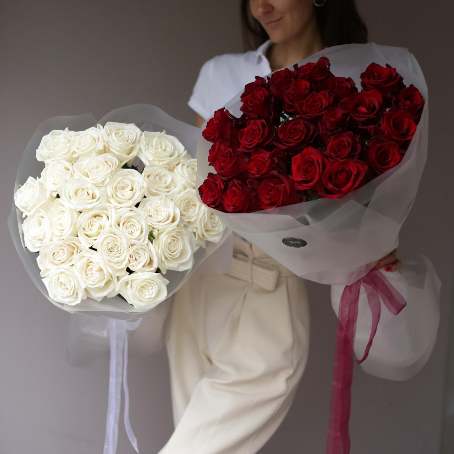 Букет алых роз КЛАССИКА, 25 шт