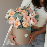 Коробка пионовидных роз ДЖУЛЬЕТТА, 15 шт *