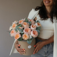 Коробка пионовидных роз ДЖУЛЬЕТТА, 15 шт *