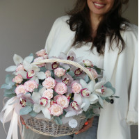 Корзина ОРХИДЕИ-РОЗЫ