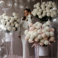 Огромная * коробка зефирных хризантем* 55 шт.