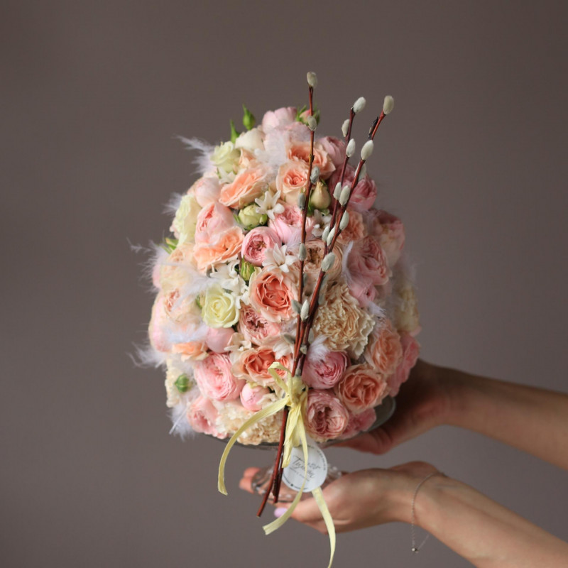 Цветочное яйцо на стекле, розы, ручная работа