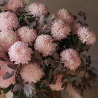 Корзина МАГИЯ ОЧАРОВАНИЯ, хризантемы