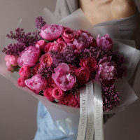 Букет ШАТО МАРГО с пионами и сиренью