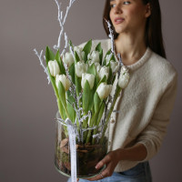 Букет в стекле * ТЮЛЬПАНЫ БЕЛЫЕ * (акция-11шт)