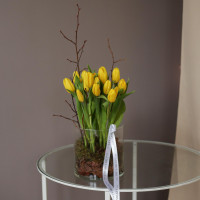 Букет в стекле ТЮЛЬПАНЫ ЖЕЛТЫЕ
