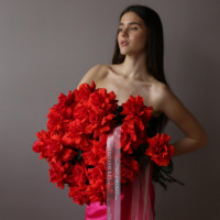 Монобукет алых роз, 25 шт, Нина I love you