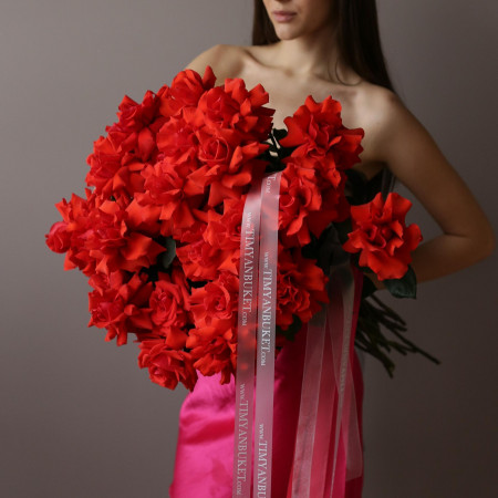 Монобукет алых роз, 25 шт, Нина I love you