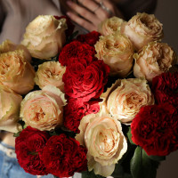 Букет пионовидных роз ДУО-РОЗЫ