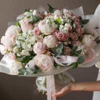 Букет с пионами АДЕЛЬ