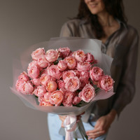 Монобукет * кустовой пионовидной розы Джульетта * 11 шт