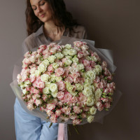 Монобукет КУСТОВЫЕ РОЗЫ, нежный микс, 51 шт