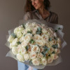Монобукет ПИОНОВИДНЫХ РОЗ ВАЙТ ОХАРА, 51 шт