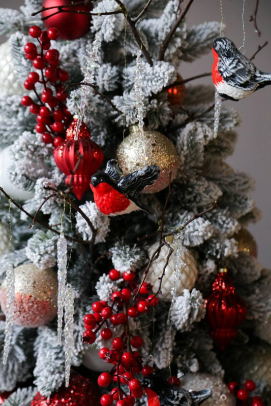 Елка с оформлением ЗАСНЕЖЕННАЯ ЯГОДНАЯ, 180 см