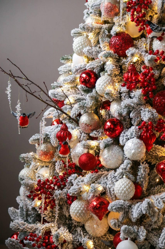 Елка с оформлением ЗАСНЕЖЕННАЯ ЯГОДНАЯ, 180 см