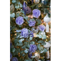 Елка с оформлением ЛАВАНДОВЫЕ ЦВЕТЫ