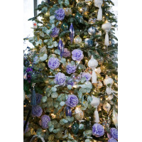 Елка с оформлением ЛАВАНДОВЫЕ ЦВЕТЫ