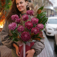 Коробка с винными орхидеями ВИНО ВЕРДЕ