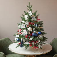 Елка эксклюзивная, РЕТРО С ФЛАЖКАМИ, с огнями, авторский декор, ручная работа - 65 см