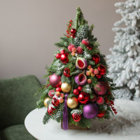 Елочка настольная из живой ели «Королевский пурпур», ручная работа, 55 см