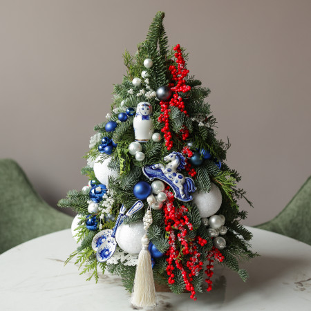 Елочка настольная из живой ели «Русская Гжель», ручная работа, 55 см