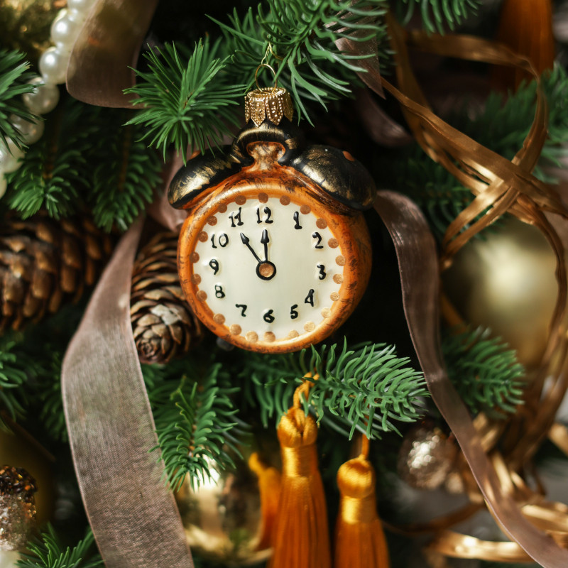 Елка эксклюзивная, ЧАСИКИ, авторский декор, ручная работа, 70 см