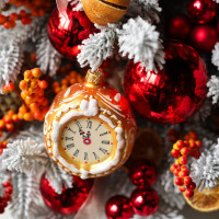 Елка заснеженная, КРАСНО-ОРАНЖЕВАЯ, авторский декор, ручная работа, 65 см