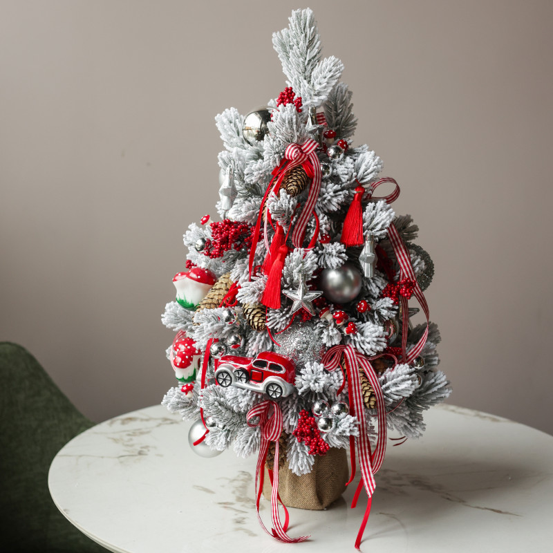 Елка эксклюзивная, РЕТРО-МАШИНА, авторский декор, ручная работа, 90 см