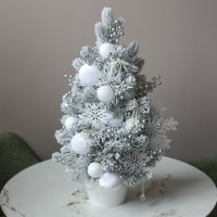 Елка заснеженная, БЕЛО-СЕРЕБРЯНАЯ, авторский декор, ручная работа, 70 см