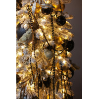 Узкая заснеженная стильная елка 2.1м с чёрным декором