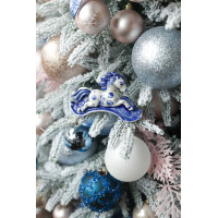 Шикарная заснеженная ель 1,8 м с декором, огнями и игрушками "Гжель"