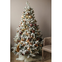 Заснеженная пушистая елка "Шоколад" с золотым декором 1.8 м