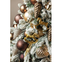 Заснеженная пушистая елка "Шоколад" с золотым декором 1.8 м