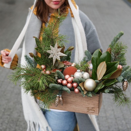 Композиция в ящичке с грибочками и уютным декором